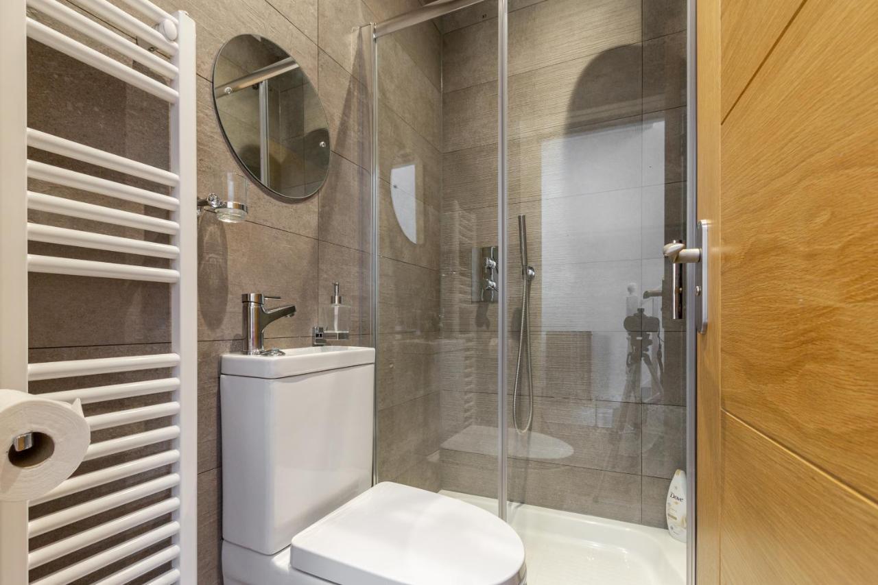 Bright Cheery 4 Bd Apartment By Brighton Station מראה חיצוני תמונה