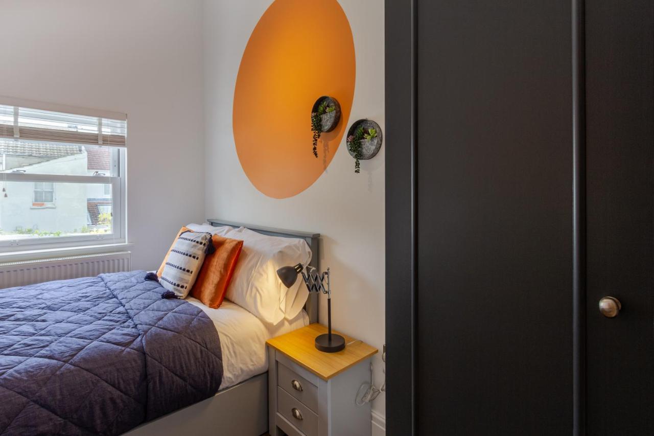 Bright Cheery 4 Bd Apartment By Brighton Station מראה חיצוני תמונה